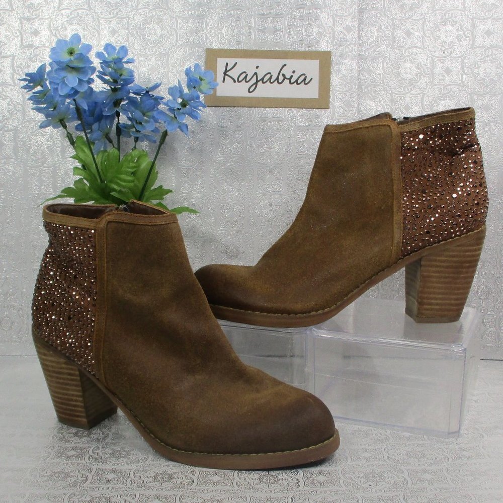 CARLOS SANTANA Tan Ankle Boots Size 9M
